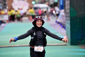 BIB: 5115, 
                            <button type="button" onclick="openModal(21897726)" class="btn btn-primary btn-sm float-right btn-popup" data-toggle="modal" data-target=".modal-high-quality">
                        <i class="fas fa-shopping-cart"></i> Add to Cart
                    </button>
                                            <button type="button" onclick="isThisMe(21897726, true)" class="btn btn-success btn-sm float-right btn-popup btn-isme hidden" data-toggle="tooltip" data-placement="bottom" title="นี่คือรูปของคุณใช่ไหม คลิกที่นี่เพื่อเอาเข้าอัลบั้ม">
                        <i class="fas fa-plus"></i> Add to album
                    </button>
                    <button type="button" onclick="isThisMe(21897726, false)" class="btn btn-warning btn-sm float-right btn-popup btn-isnotme hidden">
                        <i class="fas fa-ban"></i> Remove from album
                    </button>